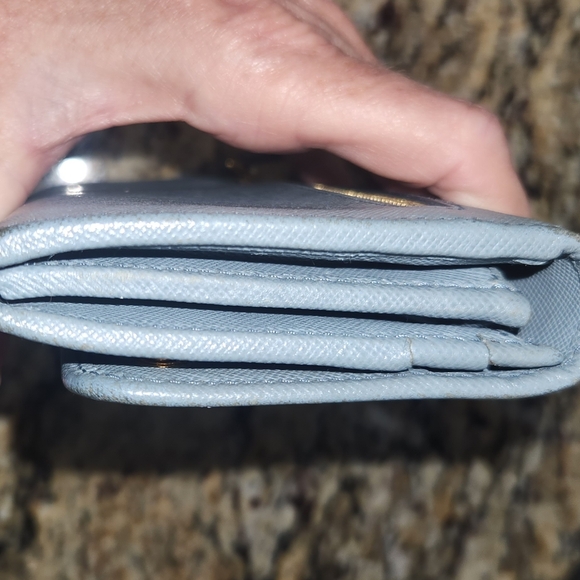 PRADA light blue saffiano continental long wallet - Picture 4 of 12